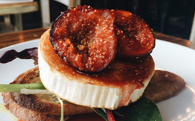 La Farola Valentine's Day